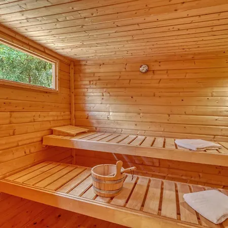 Stunning In With Sauna *